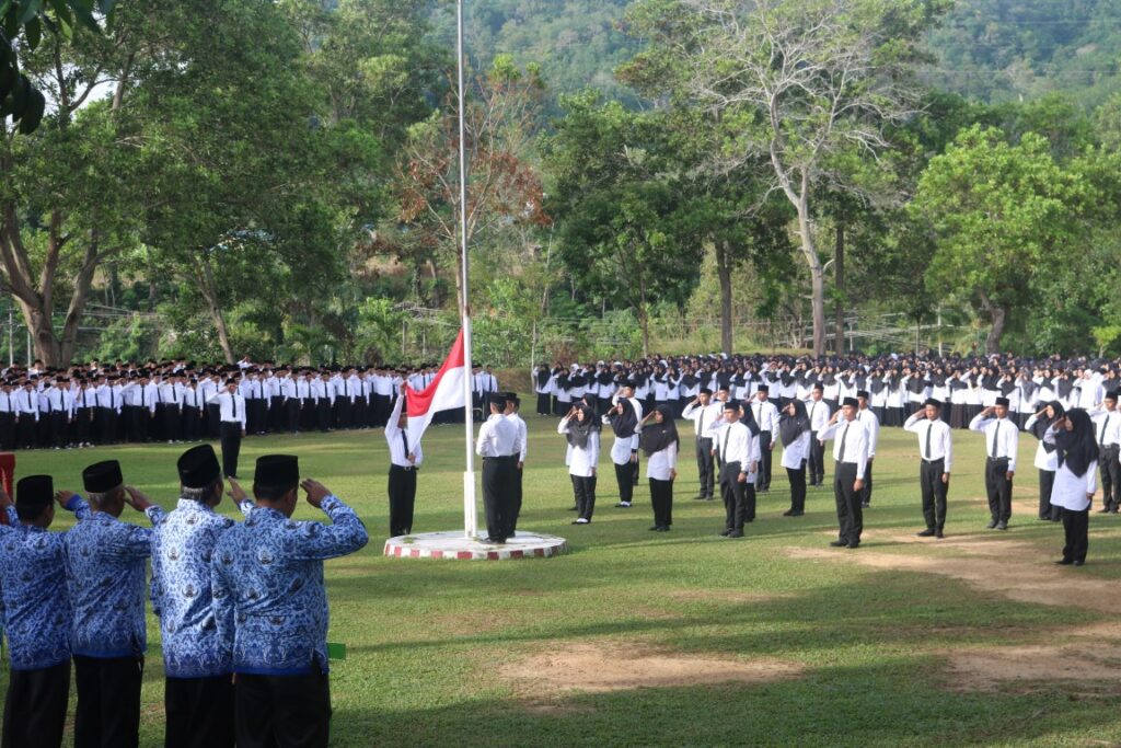 HUT Ke-72 Republik Indonesia, Civitas Akademika IAIN Padangsidimpuan Gelar Upacara
