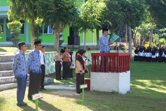 UPACARA PERINGATAN HARI SUMPAH PEMUDA KE-89 USUNG TEMA “BERANI BERSATU”