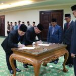 Prof.Dr.H.Ibrahim Siregar,MCL dilantik Menjadi Rektor IAIN Padangsidimpuan