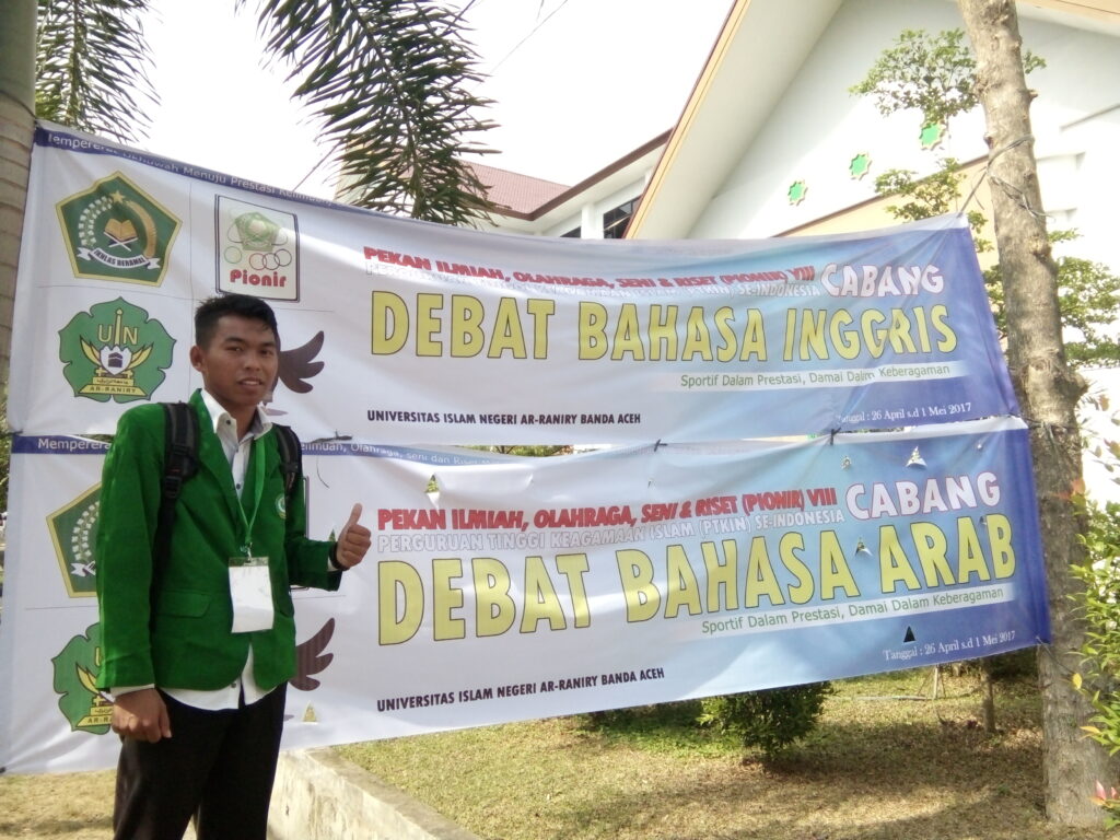 Miliki Prestasi yang bisa Orangtua Banggakan