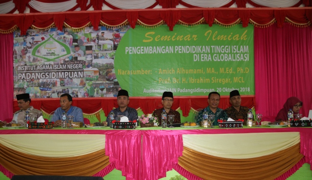 IAIN Padangsidimpuan Hadirkan Direktur Pendidikan Tinggi, IPTEK dan Kebudayaan Kementerian PPN/Bappenas dalam Seminar Ilmiah