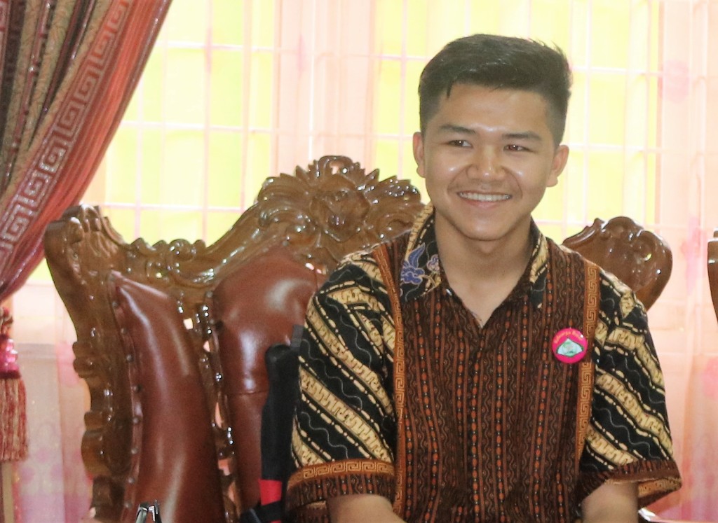 Hasnan Habib; Mahasiswa FEBI Ikuti Kegiatan Indonesia Millennial Movement #Percaya Indonesia Tahun 2018