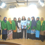 Tingkatkan Wawawasan Kebangsaaan Rombongan Studi Tour FDIK IAIN Padangsidimpuan Kunjungi Tempat Bersejarah