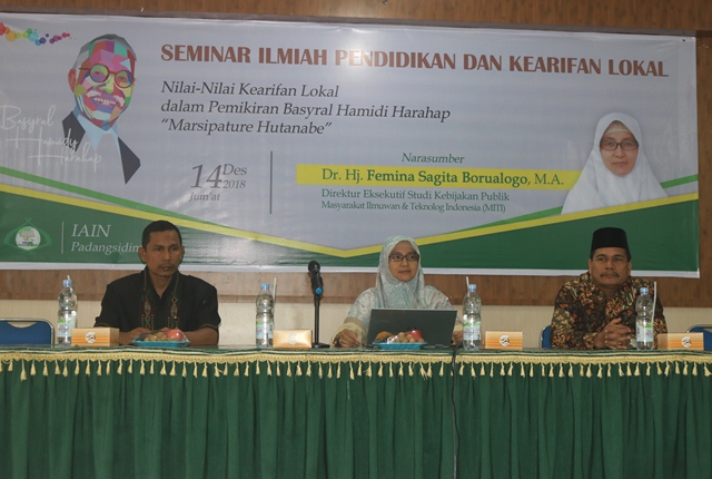 Gelar Seminar Pendidikan, UPT Perpustakaan Bekerjasama Dengan PPs IAIN Padangsidimpuan