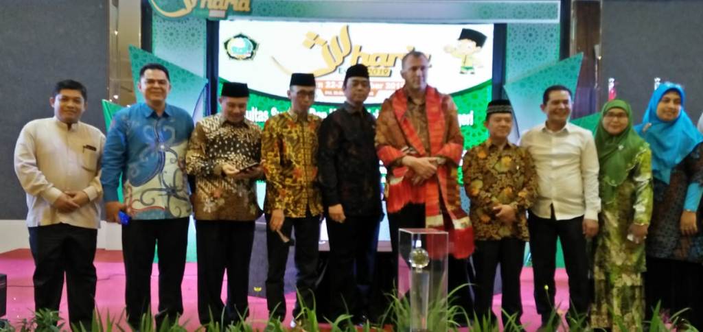 Tim Debat FASIH IAIN Padangsidimpuan Kalahkan FSH UIN Malang Dan IAIN Bukittinggi