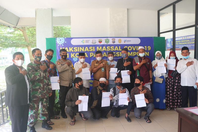 IAIN Padangsidimpuan Kerjasama dengan Pemko Padangsidimpuan Laksanakan Vaksinasi Massal
