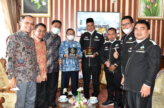 Tingkatkan Profesionalisme dan Inovasi Kinerja, Humas IAIN Padangsidimpuan Studi Banding Ke IAIN Batusangkar