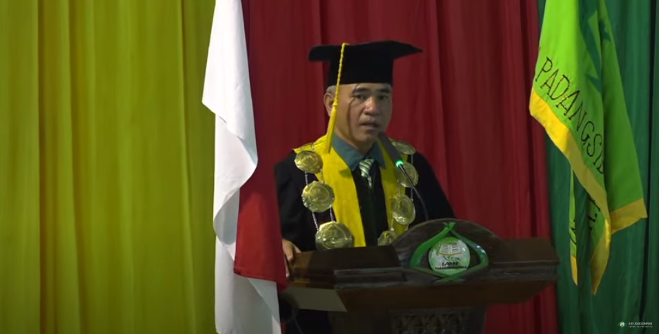Pesan Moderasi Beragama Menjadi Topik Utama Wisuda Akhir Tahun 2021