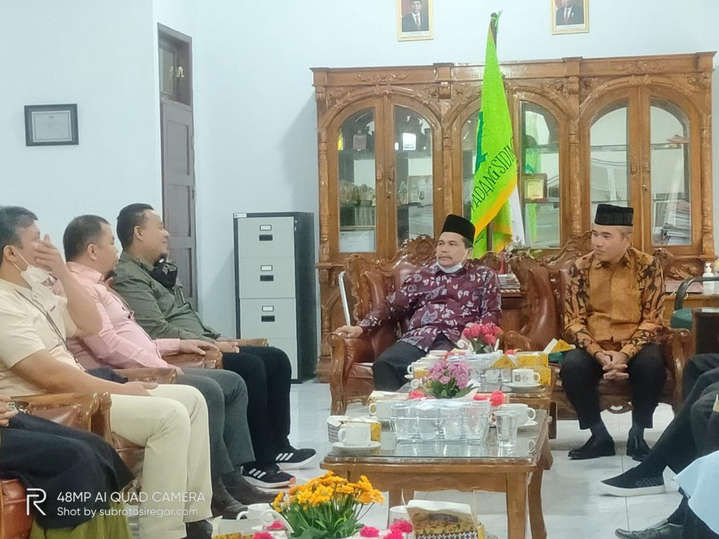 Keluarga Besar IAIN Padangsidimpuan Menerima Kunjungan Silaturrahim Pimpinan Baru BSI Padangsidimpuan