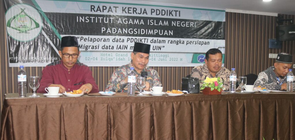 Persiapan Migrasi Data IAIN Menuju UIN, UPT-PTID IAIN Padangsidimpuan Melakukan Rapat Kerja PDDIKTI