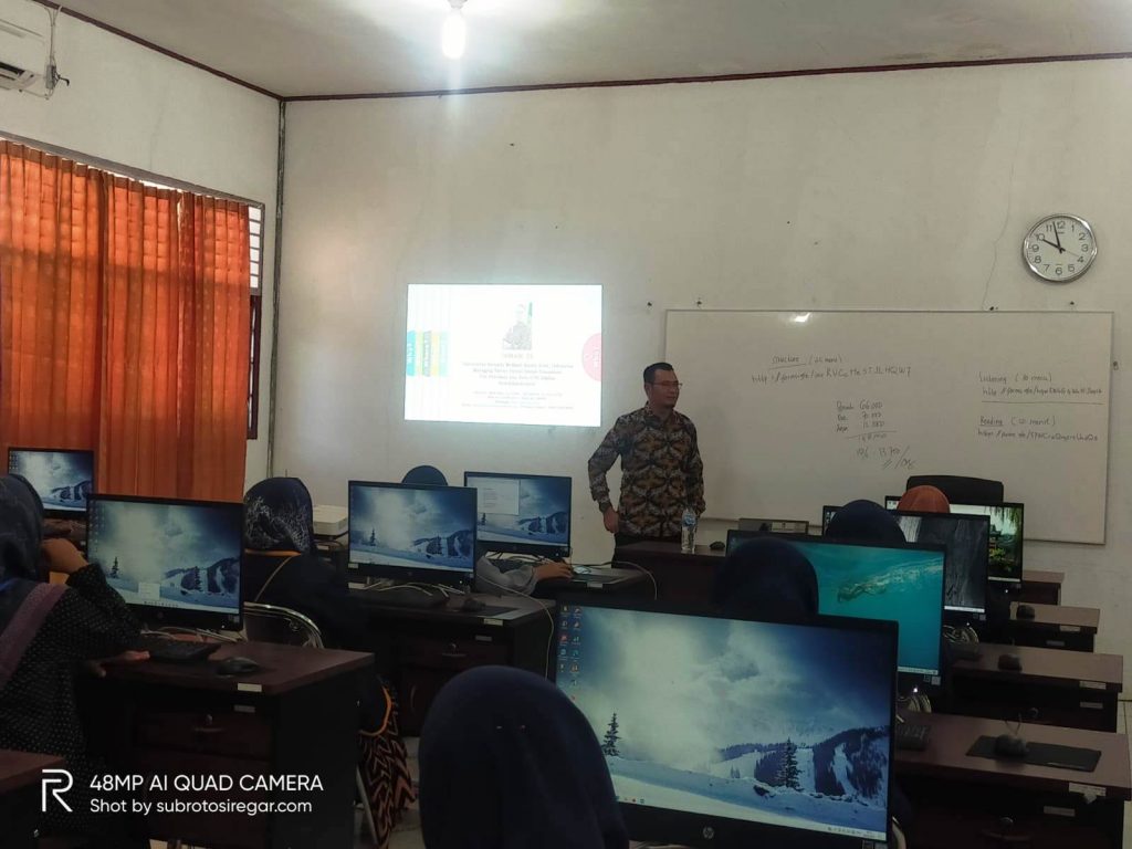 HIMADIKSI UIN Syahada Padangsidimpuan Gelar Workshop Pengolahan Data Untuk 236 Mahasiswa Bidikmisi