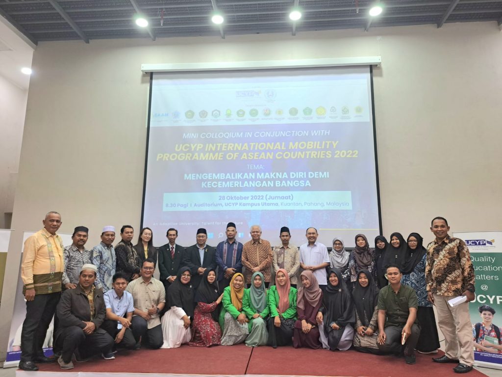 Direktur Pascasarjana UIN Syahada Padangsidimpuan Memberangkatkan Peserta International Mobility Program Tahun 2022