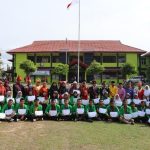 Rektor Beri Penghargaan kepada 82 ASN dan Mahasiswa pada Momen HAB Kemenag RI ke 77