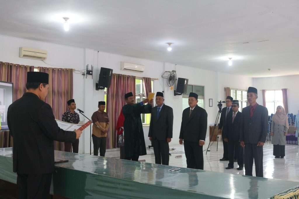 Wujudkan Inovasi dan Persatuan Rektor Lantik 15 Pejabat Baru