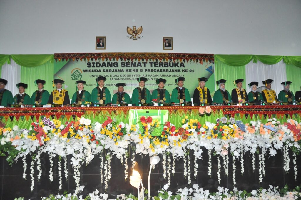 Cetak 508 Wisudawan, Ini Pesan Rektor UIN Syahada Padangsidimpuan