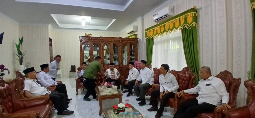 Semangat Kerja Mewarnai Kembalinya Aktivitas di UIN Syahada Padangsidimpuan Pasca Libur Lebaran