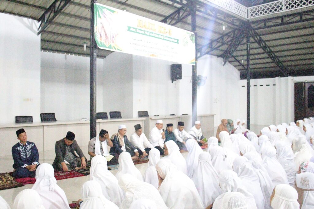 Ma’had Al-Jami’ah Gelar Haul Ke-3 Alm. Bapak Haji Anif bin Haji Gulrangshah