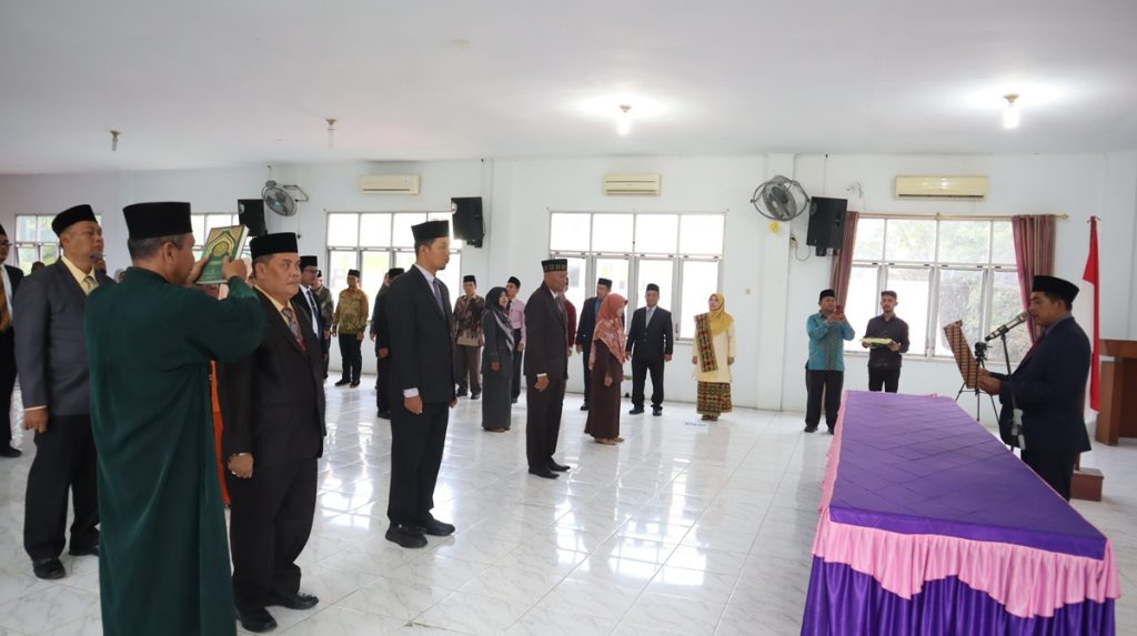 Pelantikan Pejabat Baru UIN Syahada, Rektor Tegaskan Amanah dan Profesionalisme