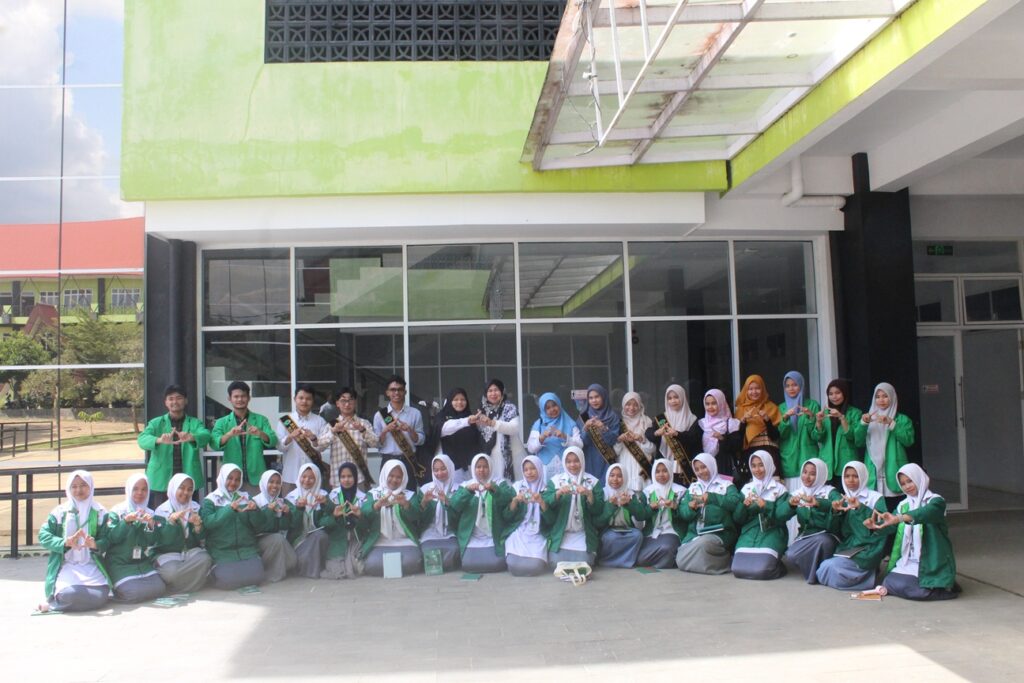 UIN Syahada Padangsidimpuan Sambut Hangat Rombongan Pesantren Al-Hasyimiyah Darul Ulum Pemadu