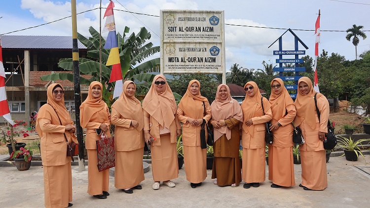 Langkah Nyata DWP UIN Syahada Perkuat Pendidikan melalui Program DWP Mengajar di SD IT Al-Qur’an Aizim