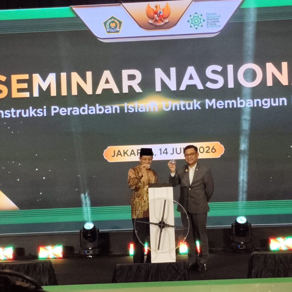 Menag RI: Alumni PTKIN Harus Pimpin Rekonstruksi Peradaban Islam untuk Membangun Dunia Baru