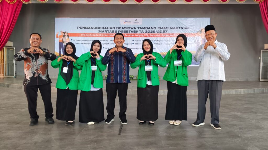 Peroleh Beasiswa Martabe Prestasi Bukti Daya Saing Mahasiswa UIN Syahada Padangsidimpuan
