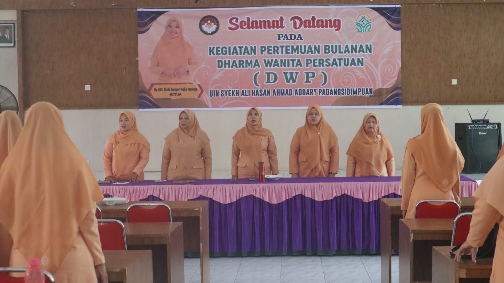DWP UIN Syahada Padangsidimpuan Perkuat Semangat Kebersamaan dan Persiapan Perlombaan HUT RI ke-81