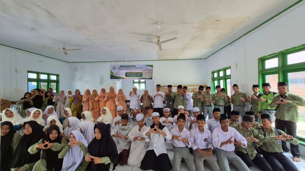 Mengubah Angka Menjadi Makna, DWP FTIK UIN Syahada Menginspirasi Santri MAS Babussalam
