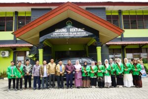 Apresiasi Pemenang Duta Kampus, Rektor UIN Syahada Dorong Promosi Kampus yang Kreatif